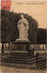 Etampes Statue de Geoffroy