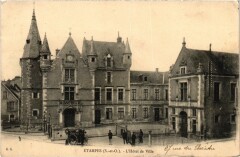 Etampes Hotel de Ville