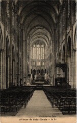 Saint-Denis Abbaye - La Nef à Saint-Denis