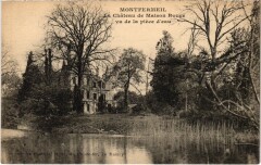 Montfermeil Chateau de Maison Rouge vu de la Piece d'Eau à Montfermeil