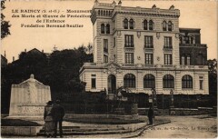 Le Raincy Monument des Morts et de l'Enfance au Raincy
