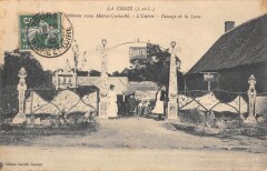 La Croix - Robinson - 1000 Mottes Curiosites - L'Entree - Passage De La L