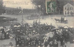 Fourchambault - Cavalcade Du 17 Mai 1908 - Char De La Societe De Peche Du -
																					58600 Fourchambault
																			