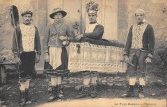 Le Pays Basque - Danseurs