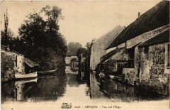 Arpajon Vue sur l'Orge à Arpajon