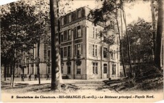Ris-Orangis Sanatorium des Cheminots - Batiment Principal à Ris-Orangis