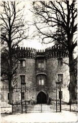Milly-la-Foret Chateau de la Bonde