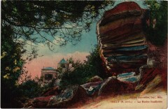 Milly-la-Foret La Roche Feuilletee