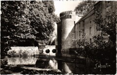 Milly-la-Foret Chateau des Sires de Graville