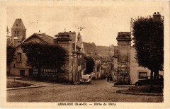 Arpajon Porte de Paris à Arpajon