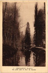 Vert-le-Petit Vue prise dans le Parc du Bouchet à Vert-le-Petit