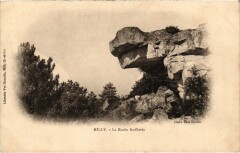 Milly-la-Foret La Roche Feuilletee