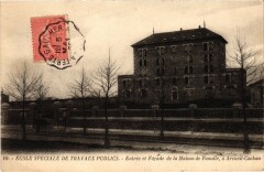 Arcueil-Cachan Entree et Facade de la Maison de Famille France à Arcueil