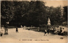 Chiosy-le-Roi Jardin de l'Hotel de Ville France