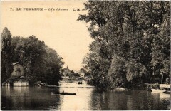 Le Perreux La Marne a l'Ile d'Amour France