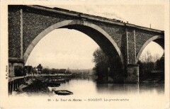 Carte postale ancienne Le Tour de Marne - Nogent. La grande arche
                                                                     à Nogent-sur-Marne
                                