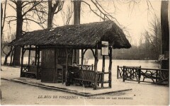 Le Bois de Vincennes - L'Embarcadère du Lac Daumesnil à Paris 12e