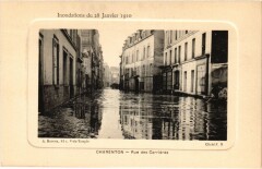 Charenton Rue des Carrieres France