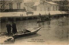 Charenton Le Canal France