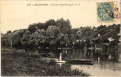 Champigny L'Ile de Pisse-Vinaigre France