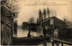 Perreux La Rue des Bords de Marne France
