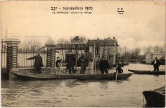 Le Perreux Chemin du Halage France