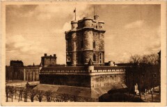 Vincennes Le donjon du Chateau France à Vincennes
