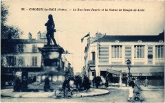 Chiosy-le-Roi La Rue Jean-Jaures et la Statue France