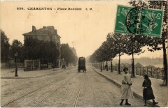 Charenton Le Quai des Carrieres vers le Pont France