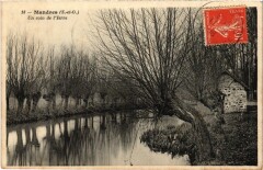 Mandres Paysage d'Automne, Place du Monument France