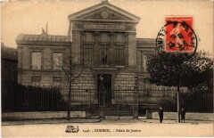 Corbeil Palais de Justice France