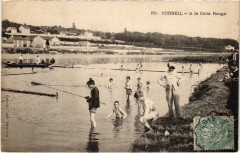 Corbeil A la Croix Rouge France