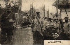 Nos braves Poilus a la Soupe