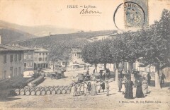 Jullie - La Place -
													69 Rhône
												