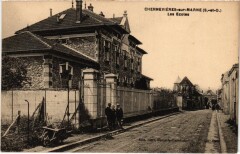 Chennevieres Les Ecoles