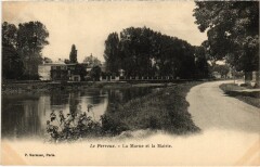 Le Perreux La Marne et la Mairie