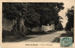 Foret de Senart Porte de l'Ermitage France