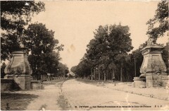 Juvisy Les Belles-Fontaines et Avenue de la Cour France