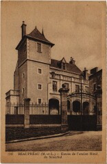 Beaupréau Entrée de l'ancien Hotel du Sénéchal -
													49 Maine et Loire
												