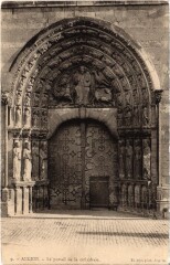 Angers Portail de la Cathédrale à Angers