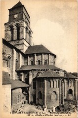 Fontevrault Abbaye Abside et Clocher