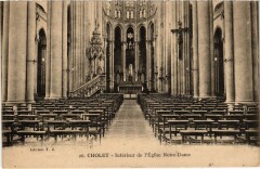 Cholet Interieur de l'Eglise à Cholet