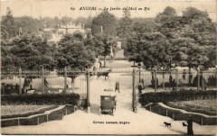 Angers jardin du Mail en été à Angers