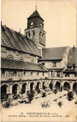 Fontevrault Abbaye Cloitre