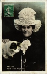 Folklore Coiffe Angevine Chat cat