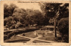 Viry-Chatillon Vue d'ensemble du Jardin Charles Perrault France