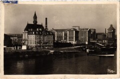 Corbeil Quai Mauzaisse France