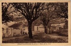 Boissy la Riviere Place de la Paix France