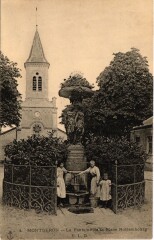 Montgeron La Fontaine de la Place Rottembourg France à Montgeron