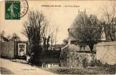 Forges les Bains Le Trou Chaud France à Forges-les-Bains